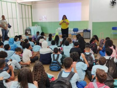Governo inicia vacinação de 27 milhões nas escolas