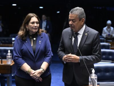 Bia Kicis protagoniza no Senado projeto para dor crônica