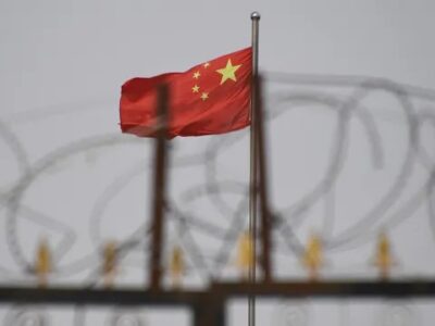 China condena ex-ministros da Defesa à morte