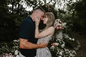 Taylor Swift blinda fortuna bilionária antes de casar com Travis Kelce