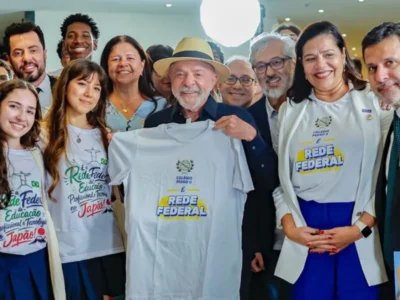 Lula premia 682 alunos na Olimpíada de Matemática no Rio