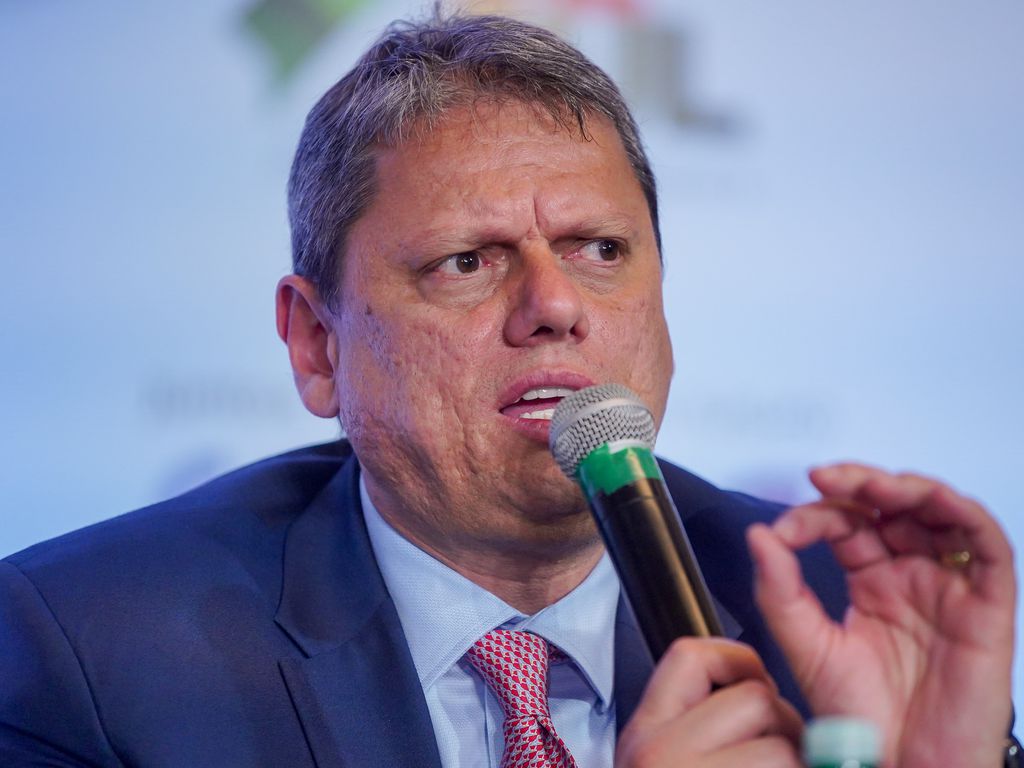 Tarcísio diz que não interfere após Nunes criticar ação policial