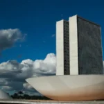 Estudo: Congresso forte, mas com regras informais e menos transparência