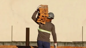 INCC/Sinapi sobe 0,44% em julho, aponta IBGE