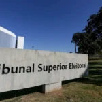 TSE suspende sistema após filiação indevida de Flávio Bolsonaro