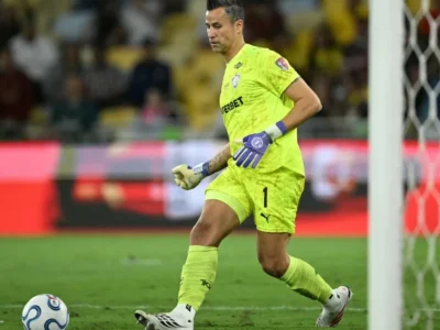 Flu vira sobre Palmeiras no fim, ajuda Fla e se aproxima do G4